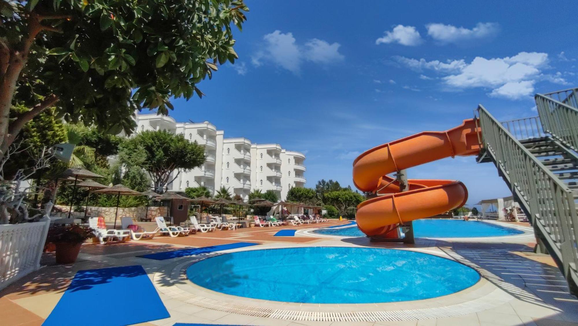Olbios Marina Resort Hotel Kumkuyu Екстер'єр фото